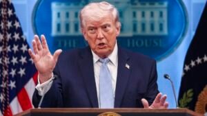 Trump amenaza a Irán antes del plazo para abrir el estrecho de Ormuz: “Toda una civilización morirá esta noche”