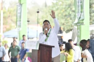 Ricardo Gallardo lleva más calidad de vida a San Martín Chalchicuautla