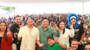 Ricrado Gallardo festeja a niñez de villa de pozos con jugetes y nueva área recreativa