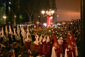 Gobierno Estatal invita a vivir la Procesión del Silencio en el Centro Histórico
