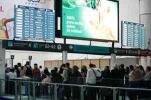 Profeco:  los derechos de pasajeros ante retrasos y cancelaciones de vuelos en México