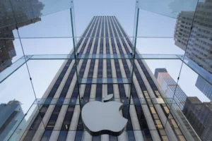 Apple da el salto a los plegables con el iPhone 18 Pro y una nueva era bajo Ternus