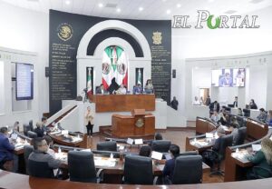 Rescatan en el Congreso 200 años de historia constitucional de SLP