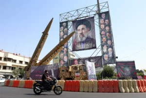 Irán recibe nueva propuesta de EE.UU. tras rechazo de Trump a su plan sobre el estrecho de Ormuz
