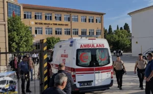 Tiroteo en colegio de Turquía deja 11 heridos; dos se encuentran graves