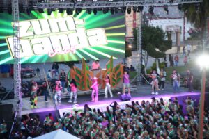 Zumbanda Vol.4 llena de energía y movimiento la plaza principal de Soledad