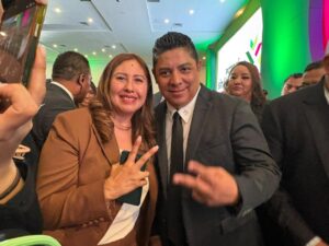 Gobernadro Ricardo Gallardo reconoce a más de 13 mil docentes de primaria