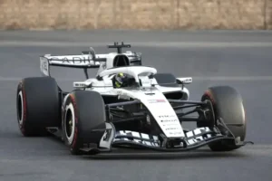 Checo Pérez denuncia la ‘injusticia’ que condena a Cadillac