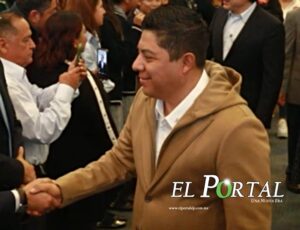 Ricardo Gallardo confirma que estará en la boleta electoral de 2027; dejará la gubernatura con licencia