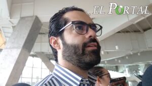 No prohibir la tecnología en las aulas, sino enseñar su uso responsable, plantea Rector de la Politécnica