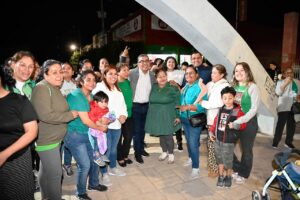 Alcalde Juan Manuel Navarro inicia programa de sustitución de luminarias en Soledad