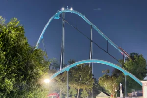Six Flags cierra nueve atracciones tras una muerte en Georgia